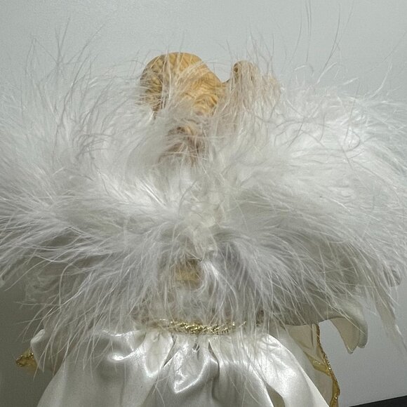 Angelic Angel Christmas Tree Topper Holiday Décor - Picture 6 of 7